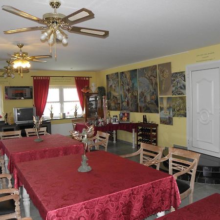 Felixanum Hotel & Galerie Изернхаген Екстериор снимка
